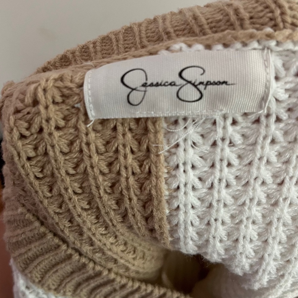 Jessica Simpson Cream Cable Knit Crewneck Sweater